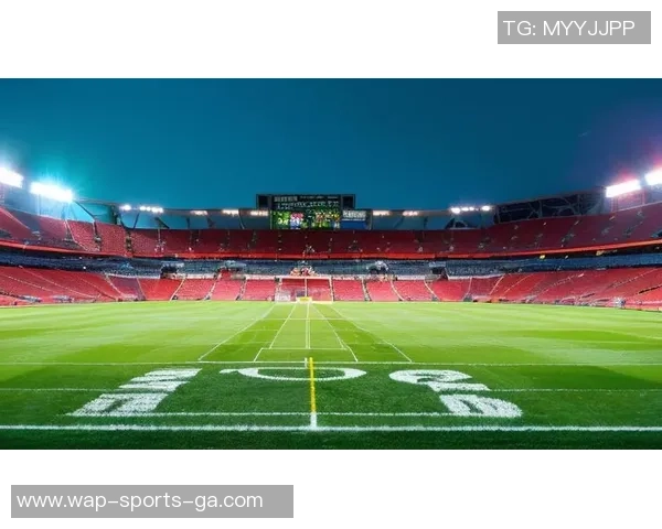 激情四溢的足球大战在绿茵场上演绎梦想与友谊的精彩瞬间